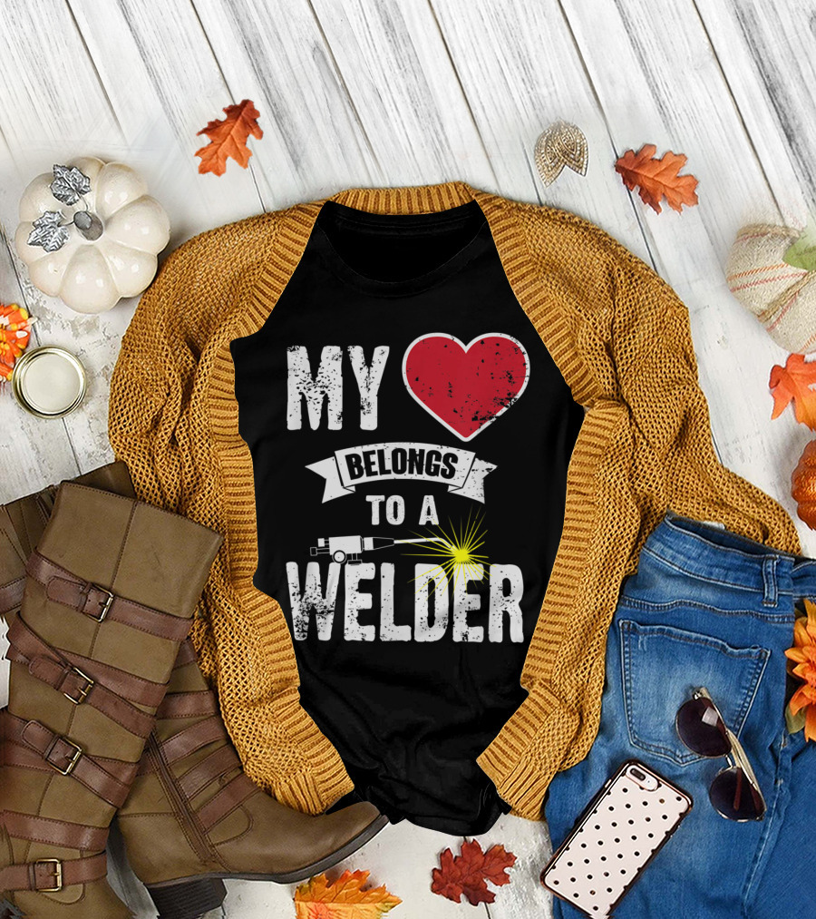 My Heart Belongs to a Welder Craftsman Repairm T-Shirt