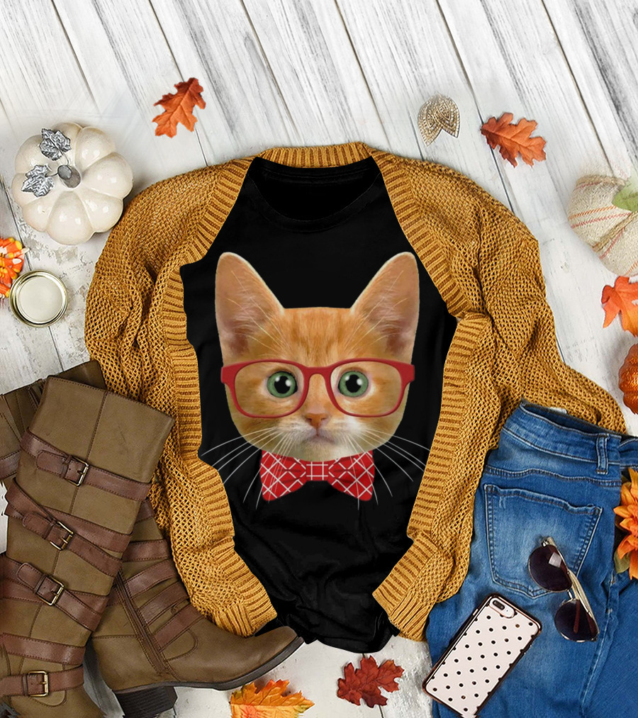 Ginger Orange Hipster Cat Green Eyes Red Glasses Bow Tie T-Shirt