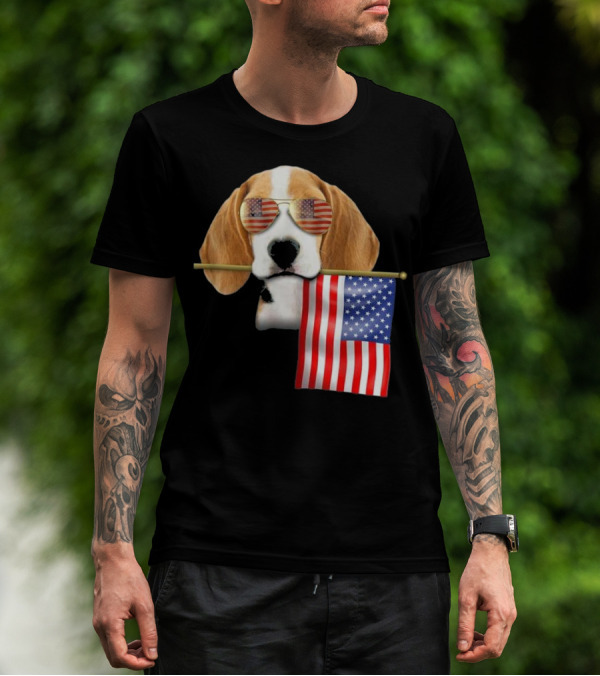4th Of July Fun American Flag Beagle With Sunglasses And Flag T-Shirt