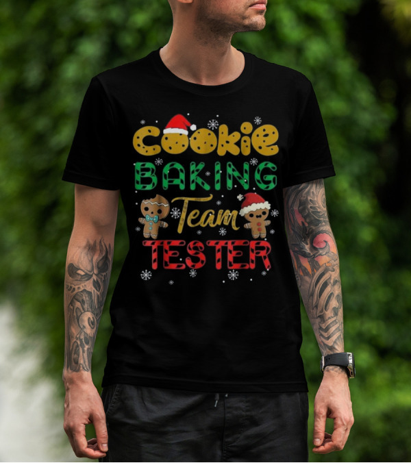 Cookie Baking Team Tester Gingerbread Christmas Snowflakes T-Shirt