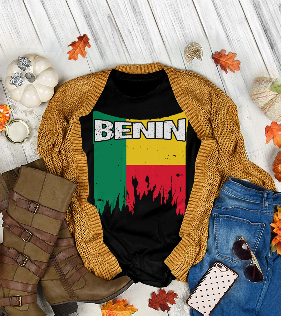 Benin Flag Distressed Country Pride Benin T-Shirt