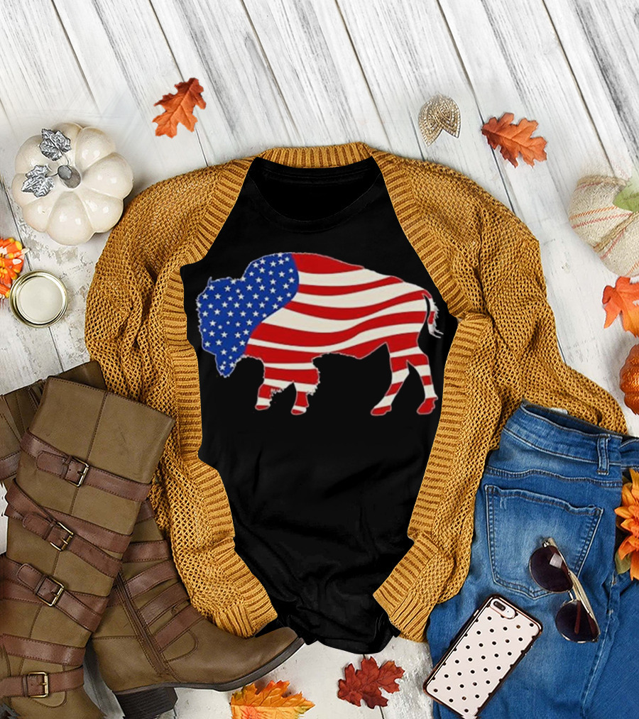 Patriotic Buffalo Bison American Flag T-Shirt