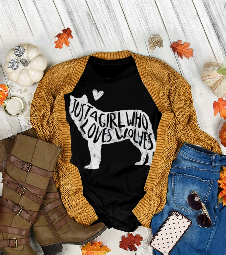 Just A Girl Who Loves Wolves Wolf Silhouette With Heart T-Shirt