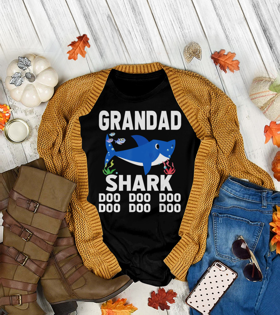 Grandad Shark Doo Doo Funny Baby Momm T-Shirt