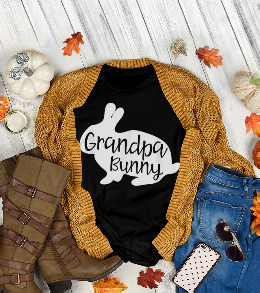 Grandpa Bunny Cute Rabbit Family T-Shirt