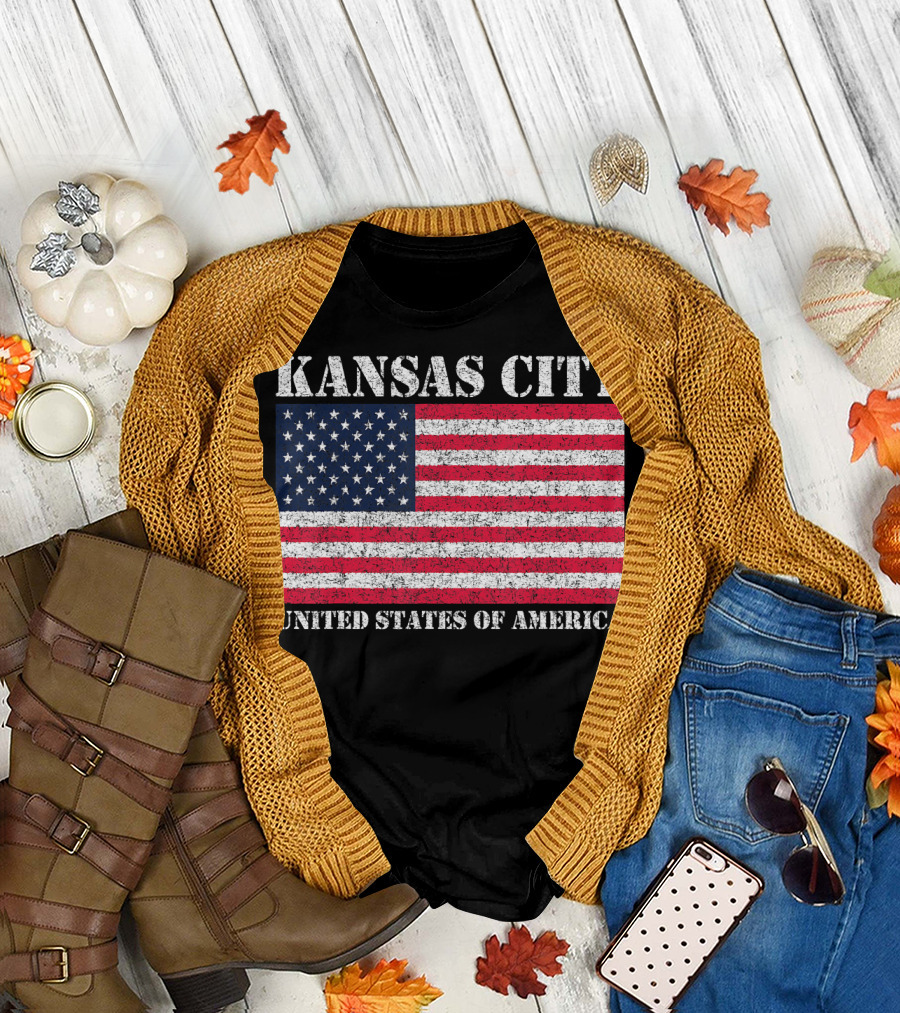 Kansas City United States of America Distressed American Flag T-Shirt
