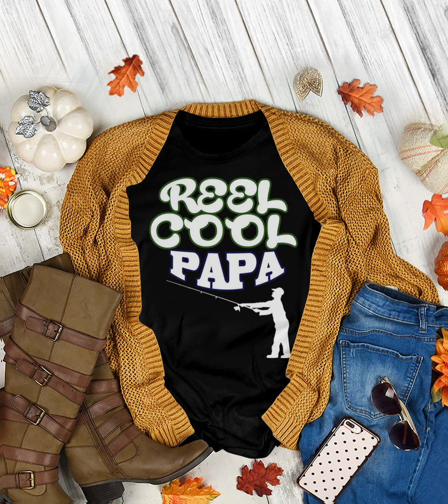 Reel Cool Papa Funny Fishing Fishermen T-Shirt