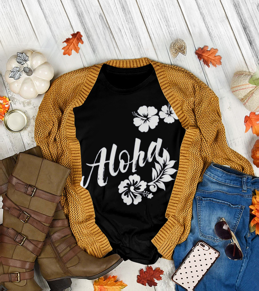 Aloha Hawaiian Surfboard Flowers Hibiscus Surfing T-Shirt