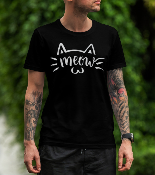 Kawaii Kitty Cat Meow Whiskers Ears Face Brush Let T-Shirt
