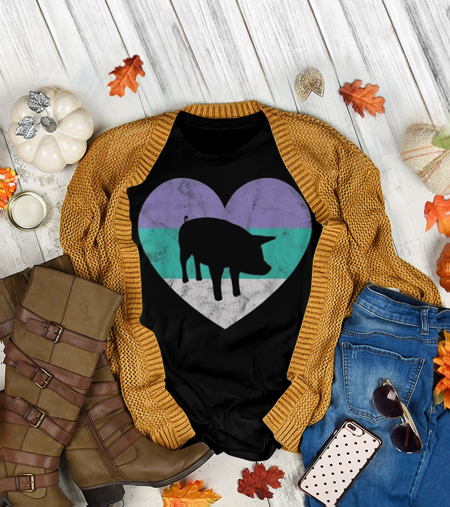 Pig Piglet and Girls Pig Silhouette Heart Flag T-Shirt