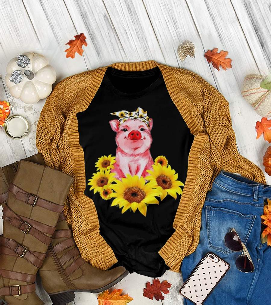 Adorable Pig Surrounded by Bright Sunflowers with Sunflower Turban T-Shirt