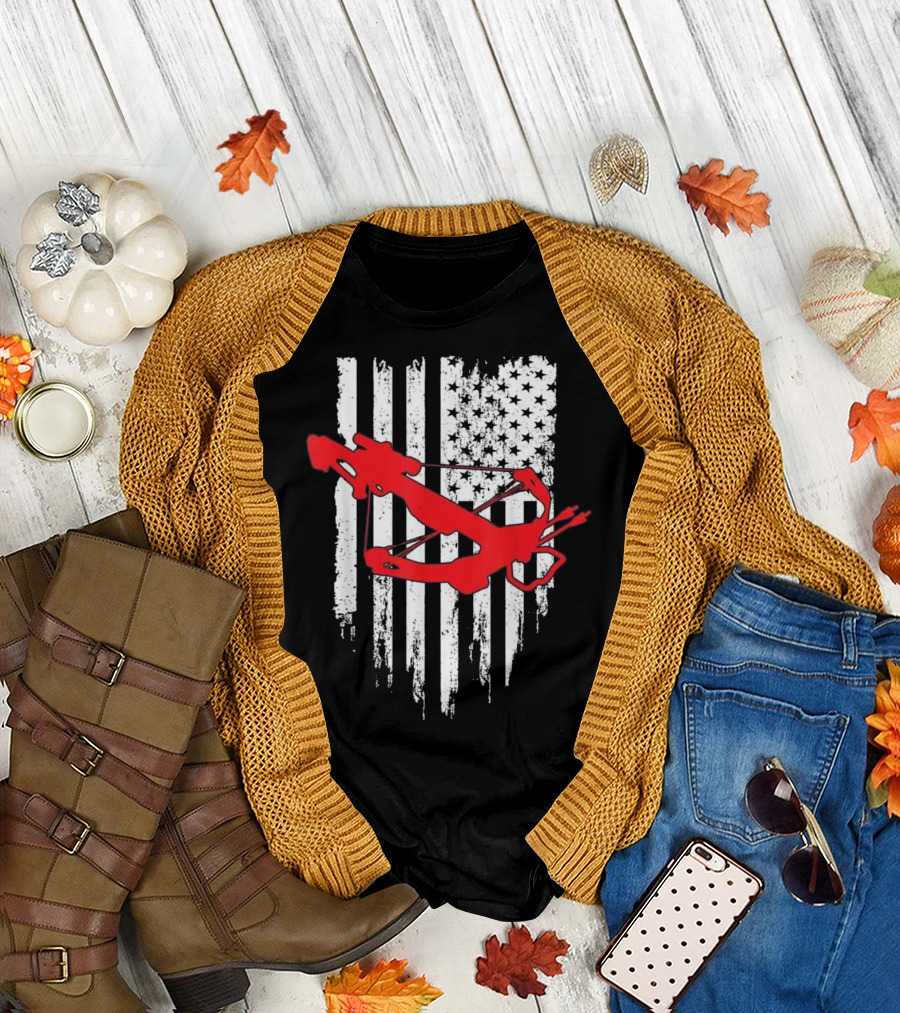 American Flag Red Crossbow Bow Hunting Enthusiast T-Shirt