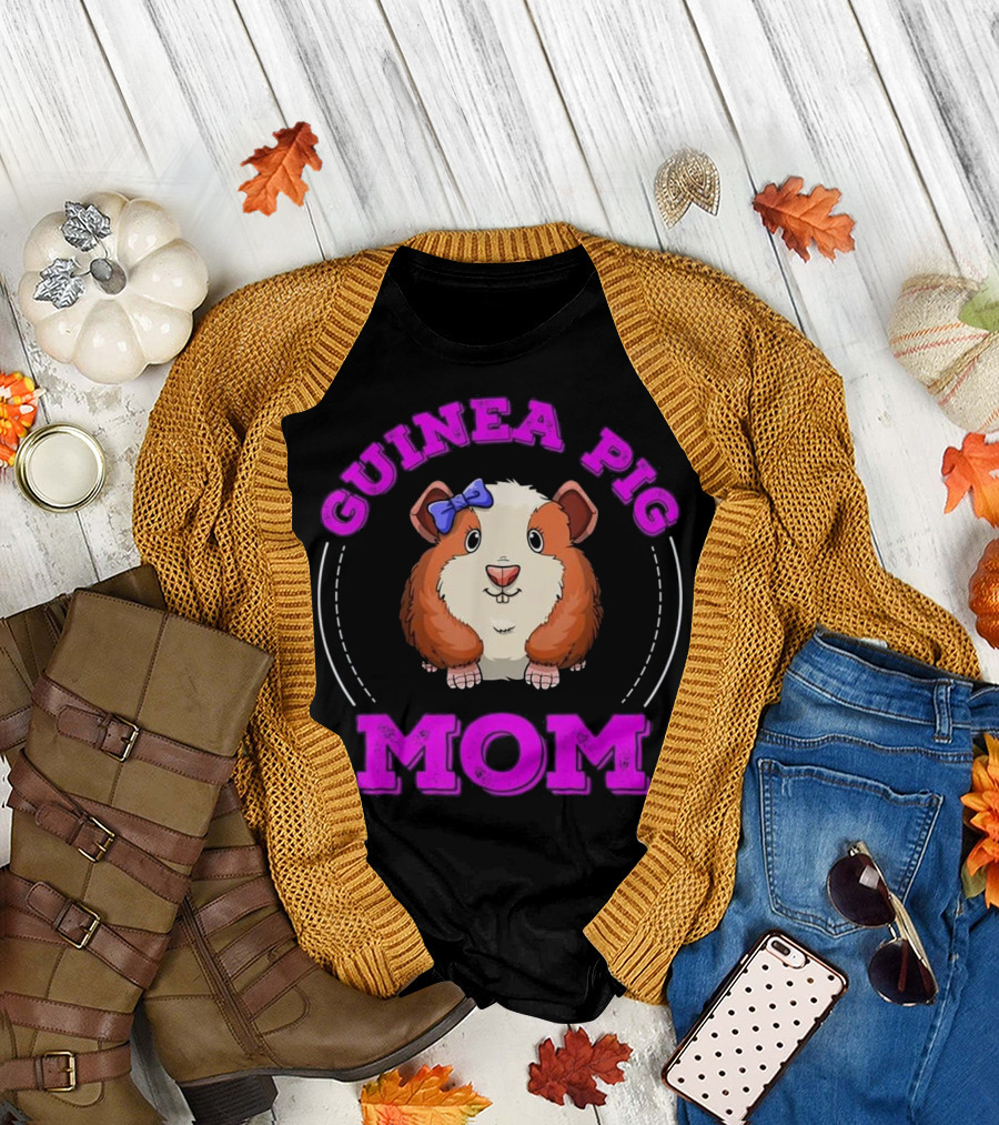 GUINEA PIG MOM Furry Pet T-Shirt