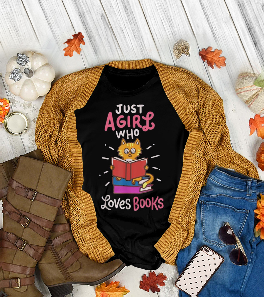 Just a Girl Who Loves Books Reading Cat T-Shirt