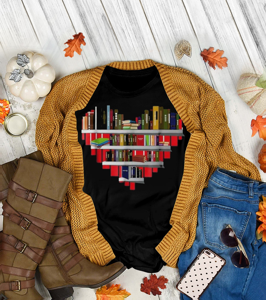 Book Reading Club Librarian Library Heart Bookshelf T-Shirt