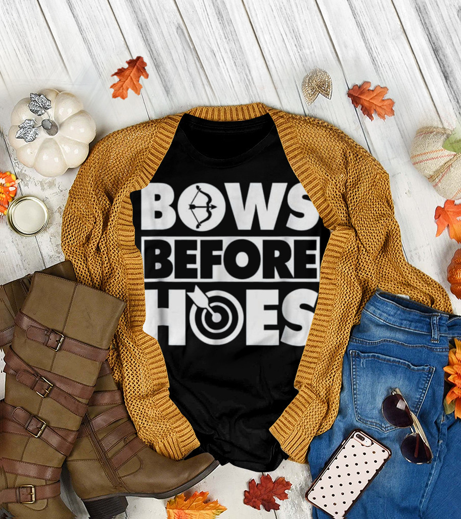 Bows Before Hoes Archery Funny Men Target Humor T-Shirt