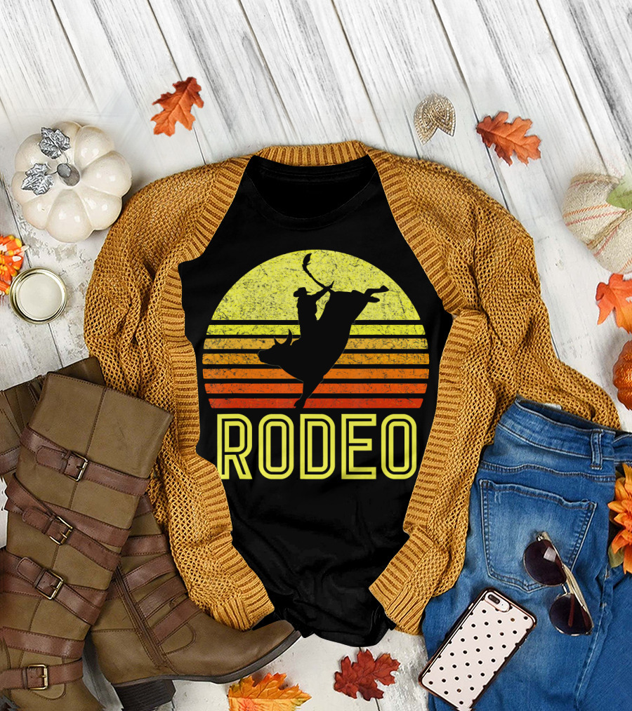 Rodeo Bull Rider Western Riding American Farm Sunset T-Shirt
