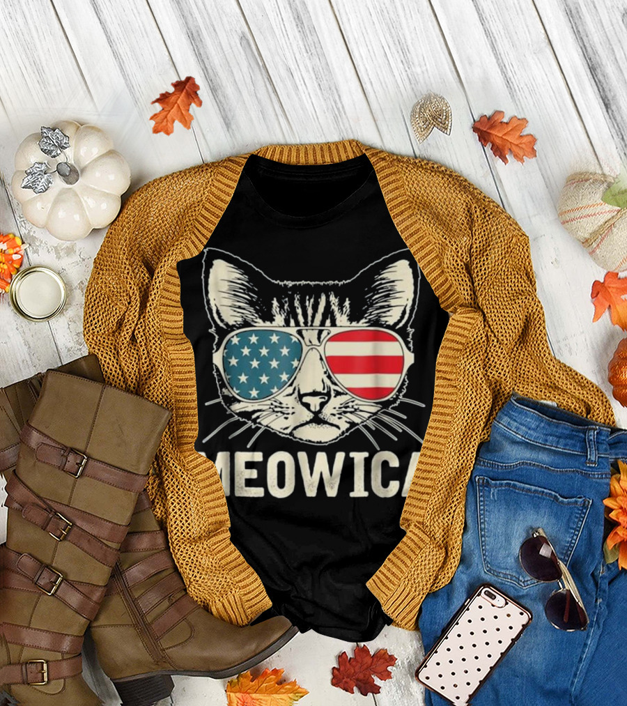 Meowica Cat with American Flag Sunglasses Patriotic USA July 4th T-Shirt