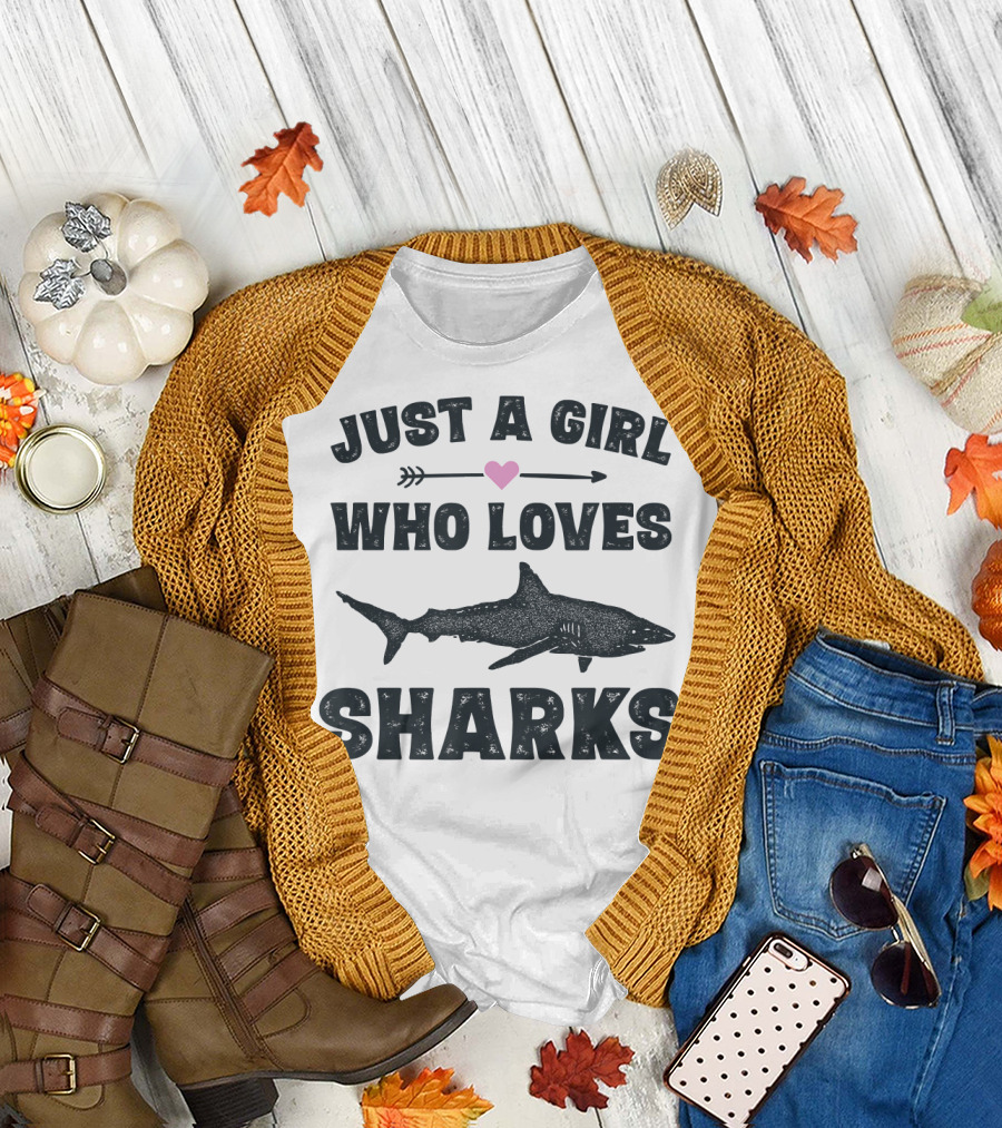 Just a Girl Who Loves Sharks Cute Funny Shark Gifts for Teen Girls T-Shirt