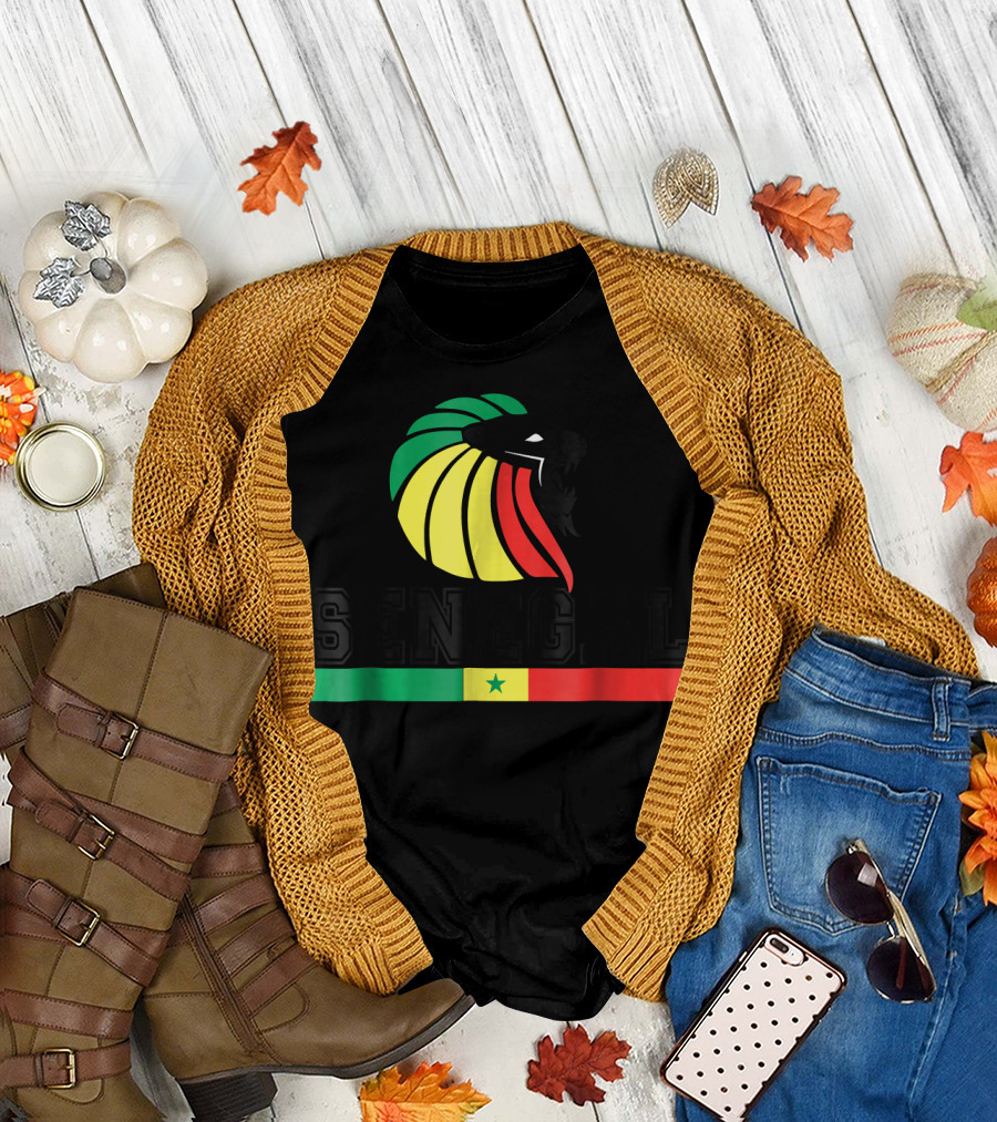 Senegal Lion Head Flag Colors Soccer Football T-Shirt