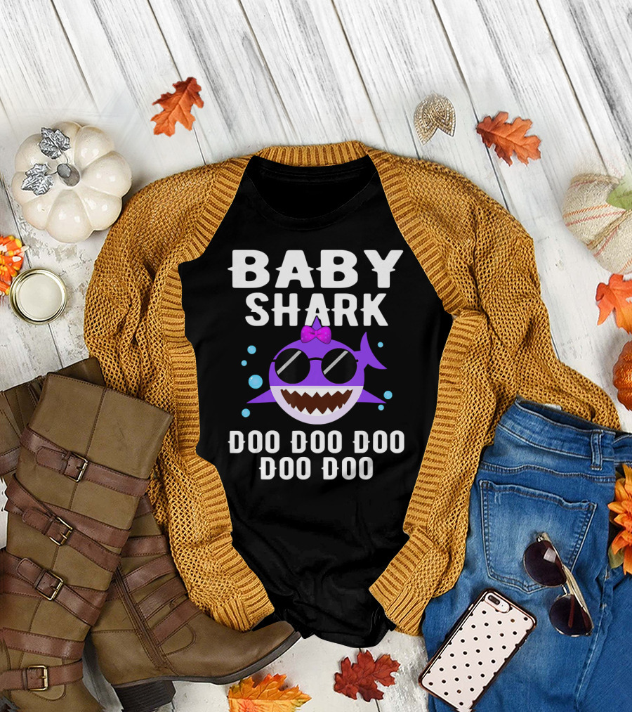 Baby Shark Doo Doo Doo Doo Purple Sunglasses Bow T-Shirt