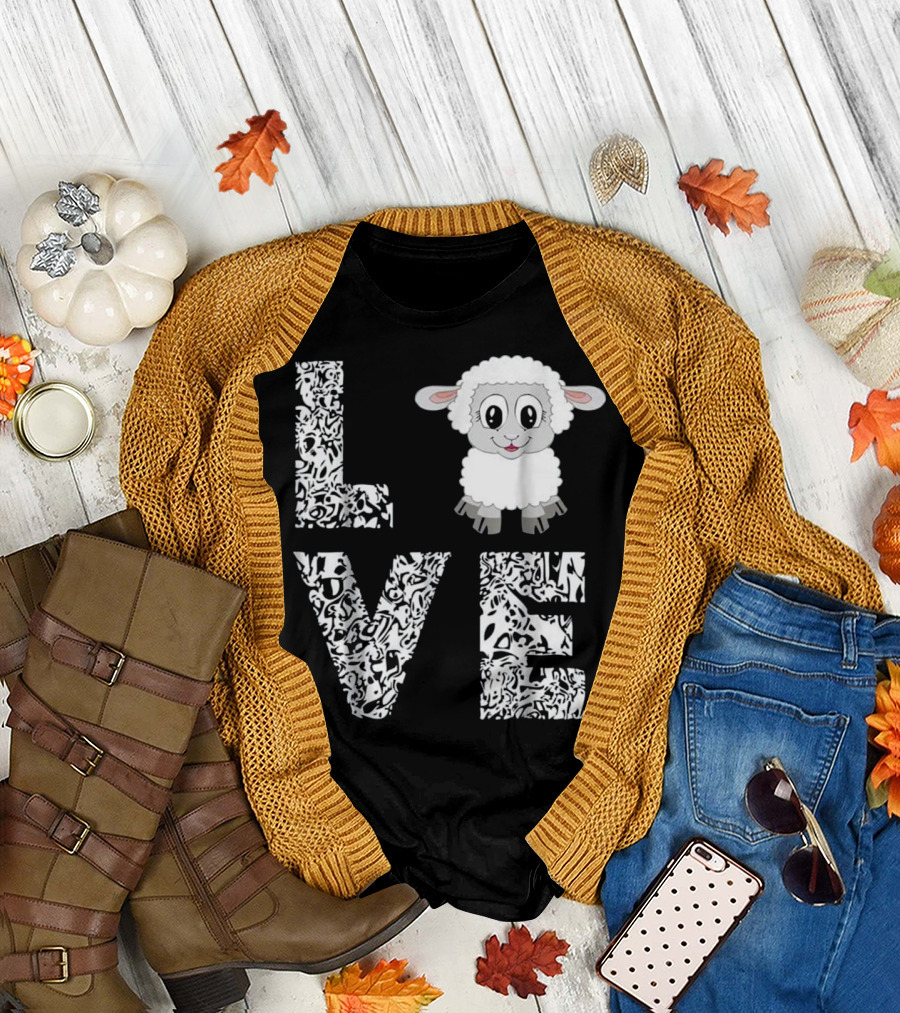 Love Sheep Lamb Livestock Farmer Cattle T-Shirt