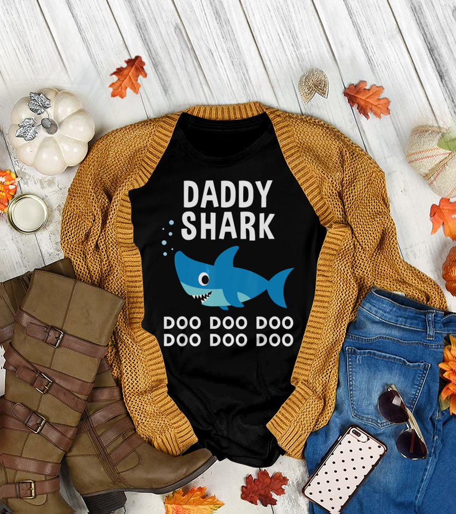 Daddy Shark Doo Doo Doo Doo Doo Doo Matching T-Shirt