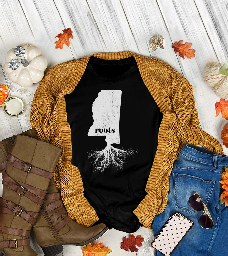 Mississippi Roots State Outline with Roots T-Shirt