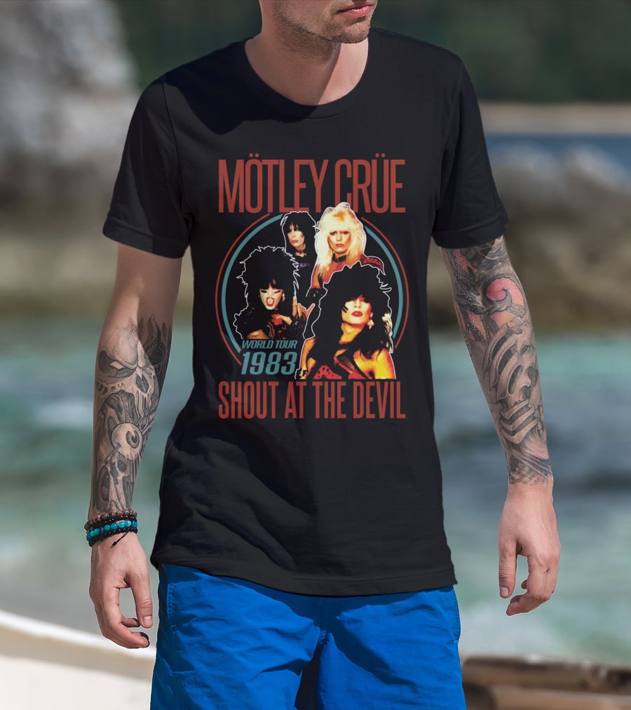 Mötley Crüe Shout At The Devil World Tour 1983 T-Shirt