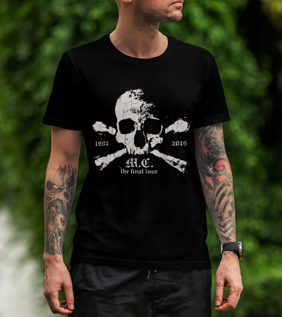 M.c. 1981 2015 The Final Tour Skull And Crossbones T-Shirt
