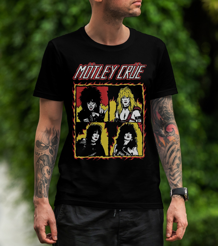 Mötley Crüe Cartoon Band Members Fire Border T-Shirt