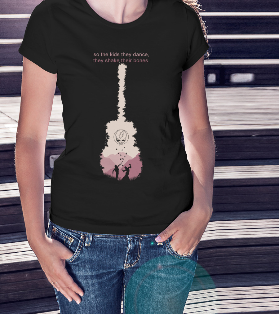 So The Kids They Dance They Shake Their Bones Gd T-Shirt