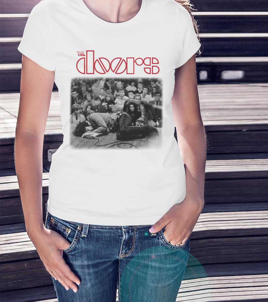 The Doors Vintage Concert Photography Black And White Crowd Scene T-Shirt