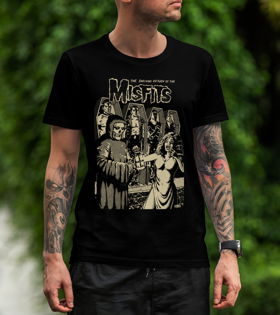 The Shocking Return Of The Misfits Coffin Horror Scene T-Shirt