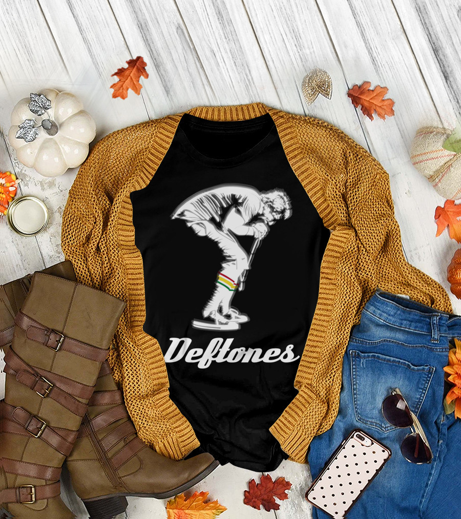 Deftones Band Performance Illustration With Dynamic Pose T-Shirt