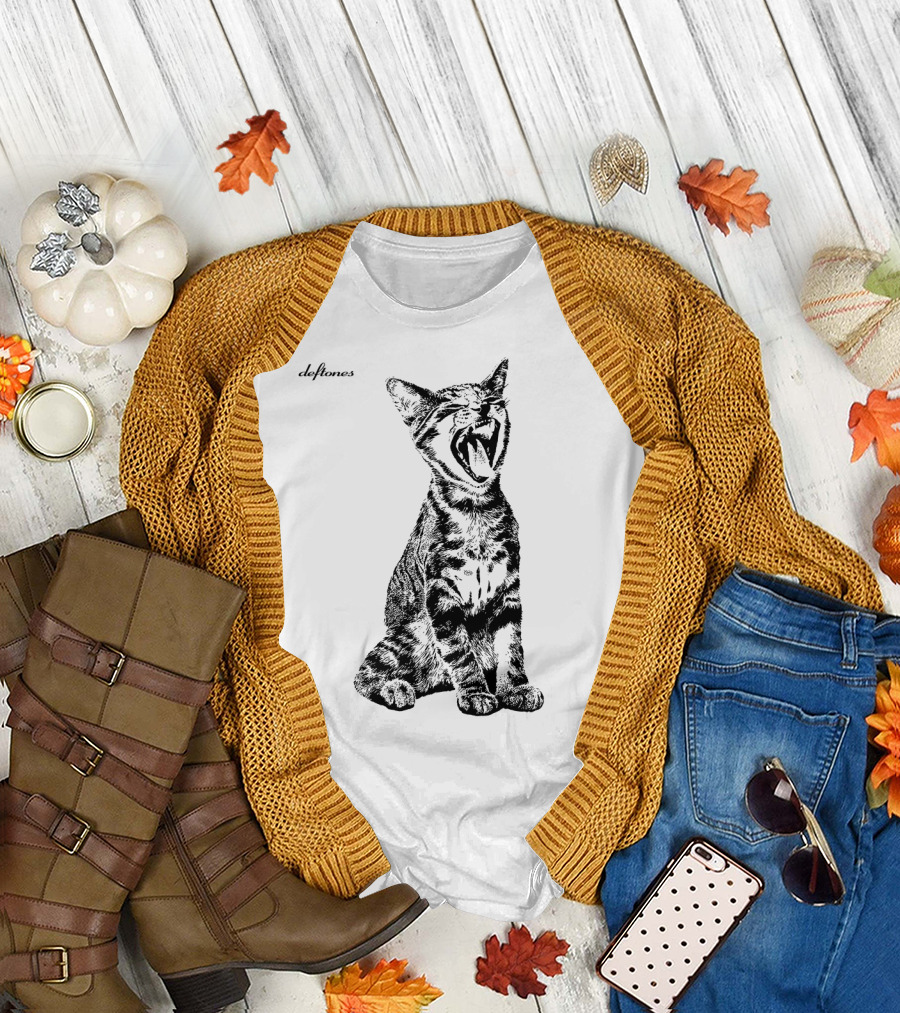 Deftones Yawning Cat Black And White Artwork T-Shirt