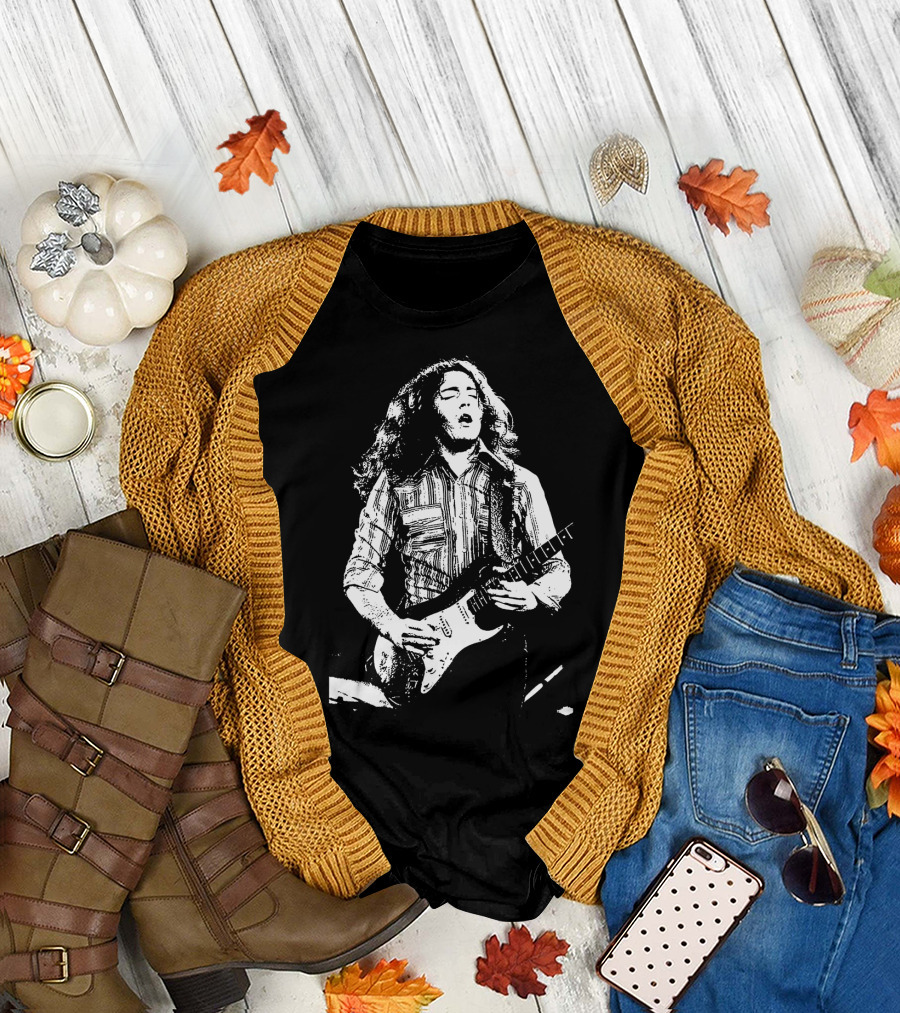 Rory Gallagher Guitarist Vintage Retro Style T-Shirt