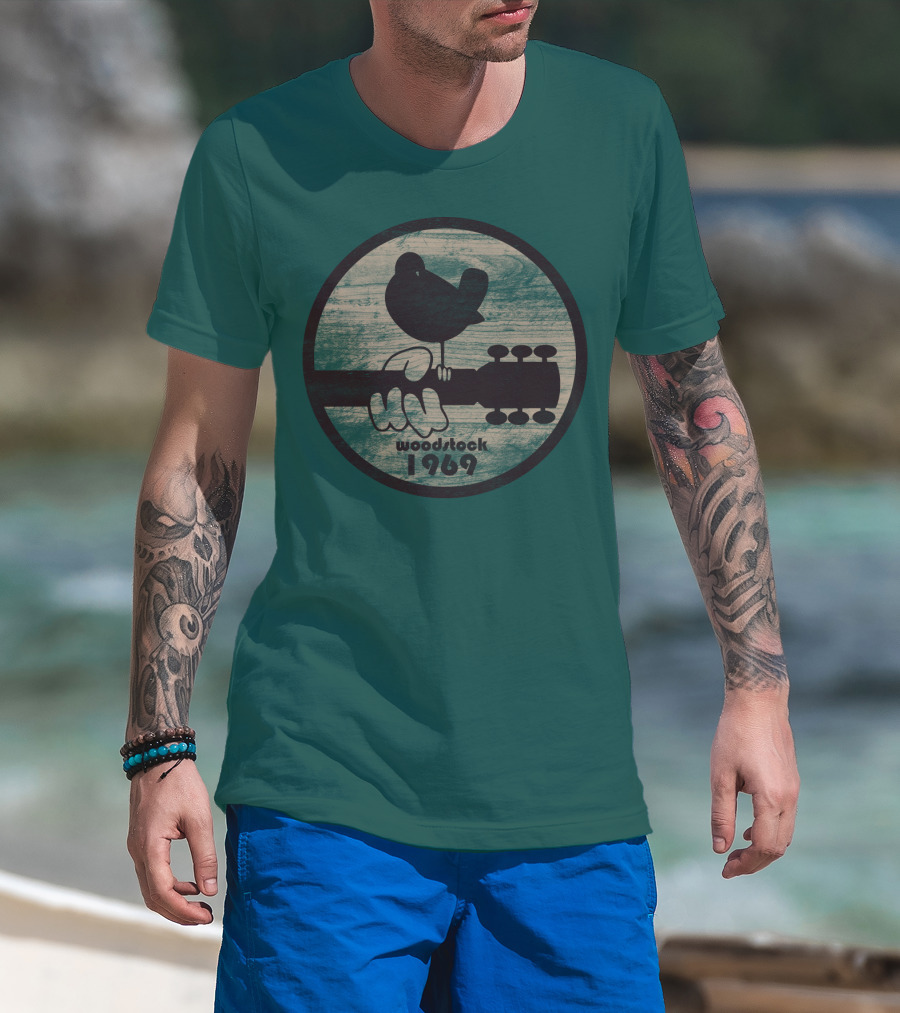 Woodstock 1969 Vintage Bird On Guitar T-Shirt