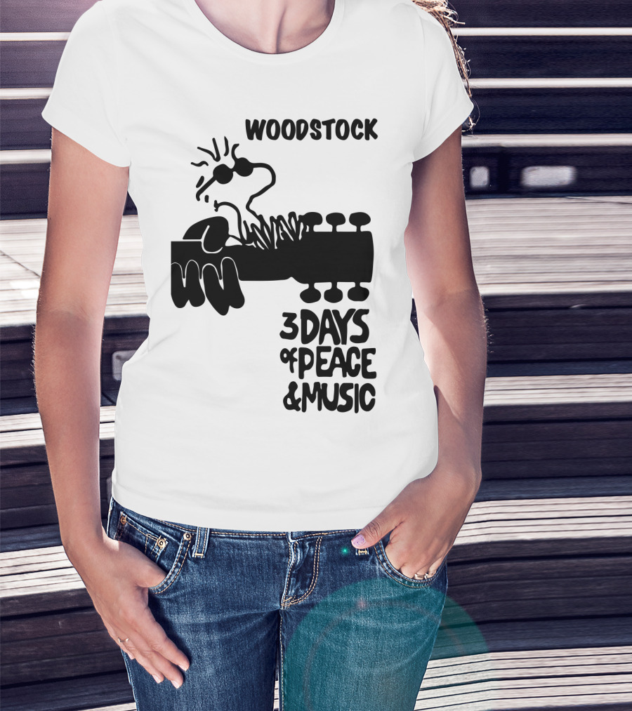 Woodstock 3 Days Of Peace & Music Ws69 T-Shirt