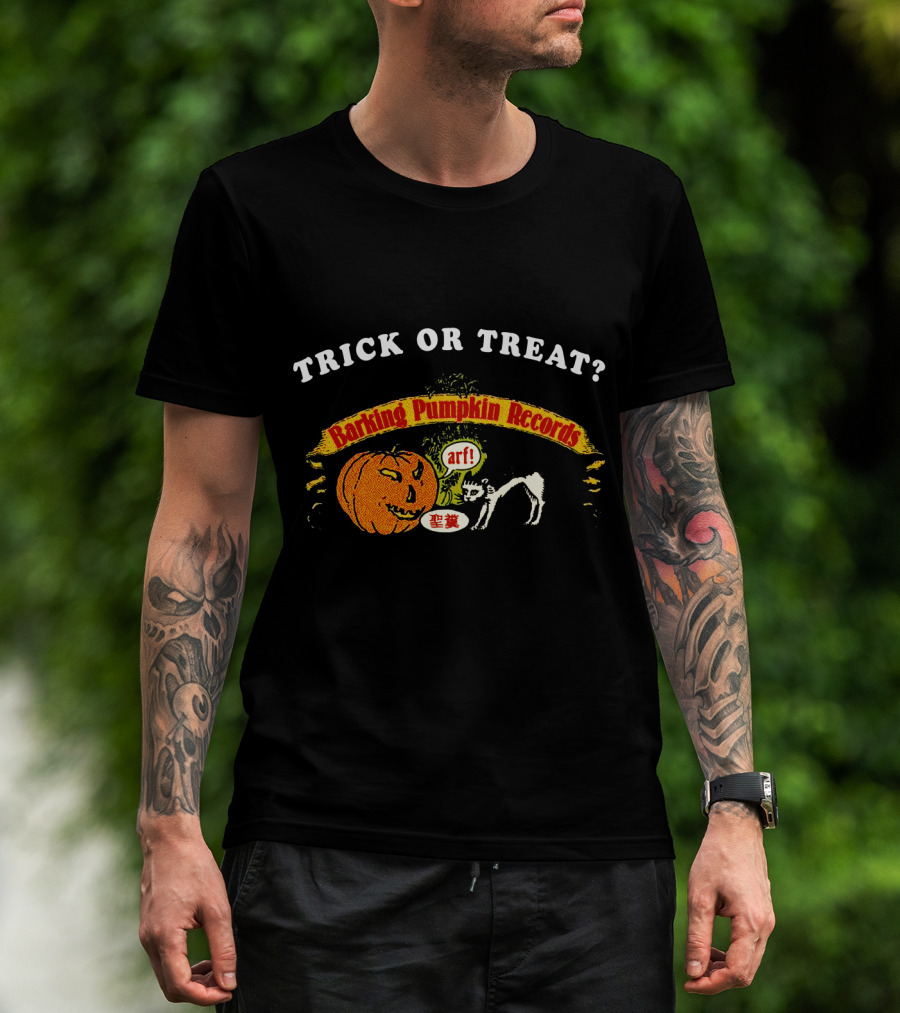 Trick Or Treat Barking Pumpkin Records Arf Cat Pumpkin T-Shirt