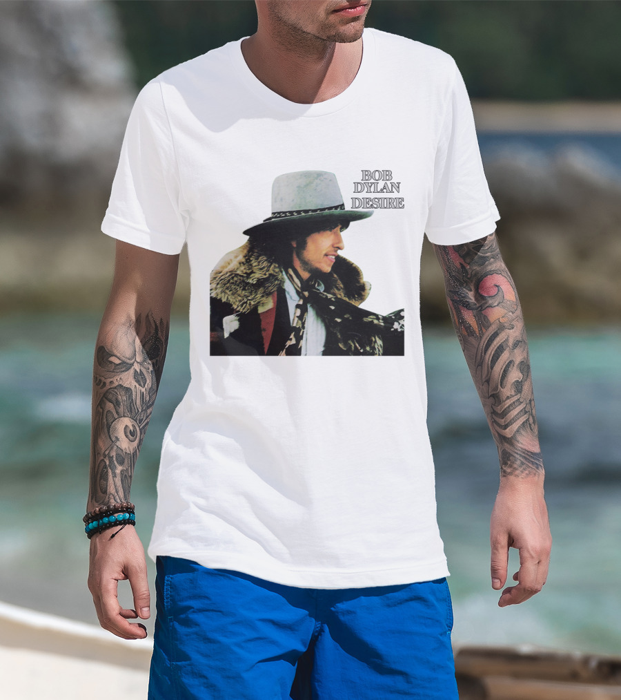 Bob Dylan Desire Album Cover With Fur Coat And Hat T-Shirt