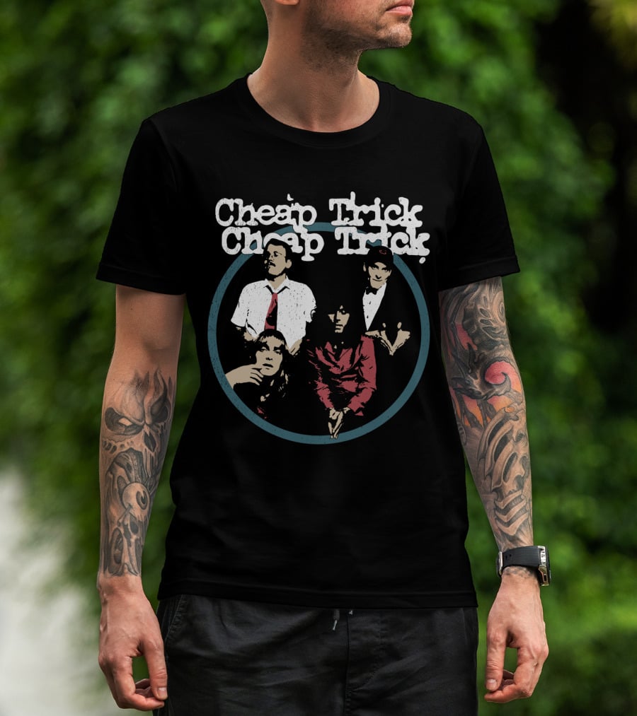 Cheap Trick Band Portrait Circle T-Shirt