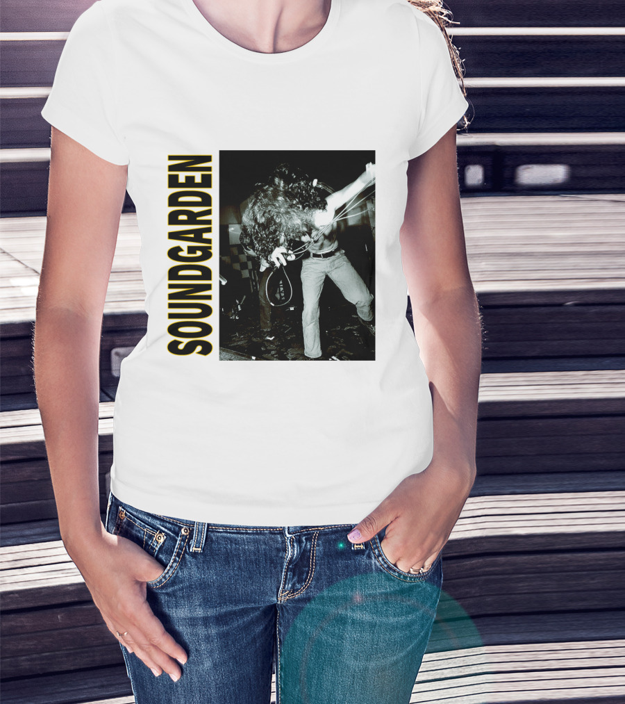 Soundgarden Live Performance Photo Vintage Style T-Shirt