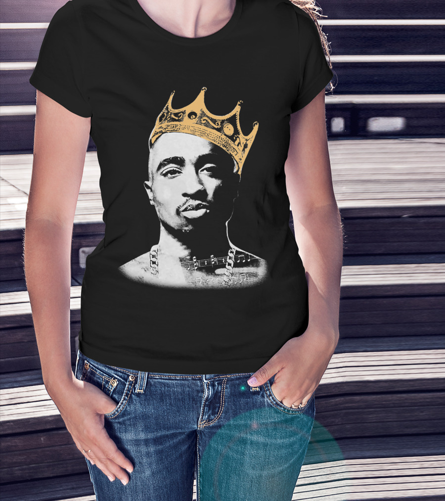 King Tupac Shakur Wearing Crown Tpsk T-Shirt