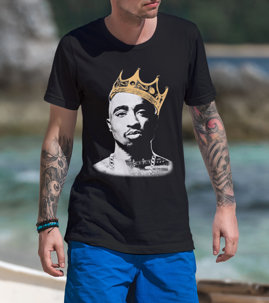 King Tupac Shakur Wearing Crown Tpsk T-Shirt