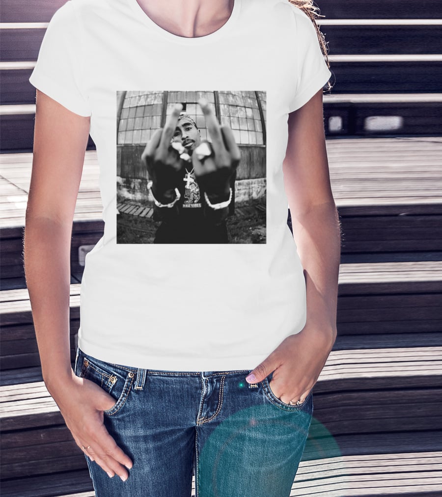 Makaveli Bandana Ring Finger Gesture T-Shirt