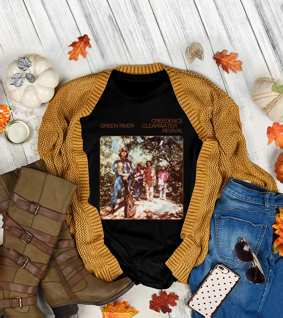 Creedence Clearwater Revival Green River Album Cover Group Photo T-Shirt