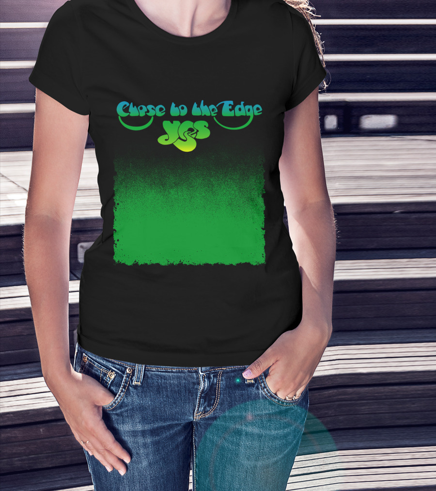 Close To The Edge Yes Logo Green Gradient T-Shirt