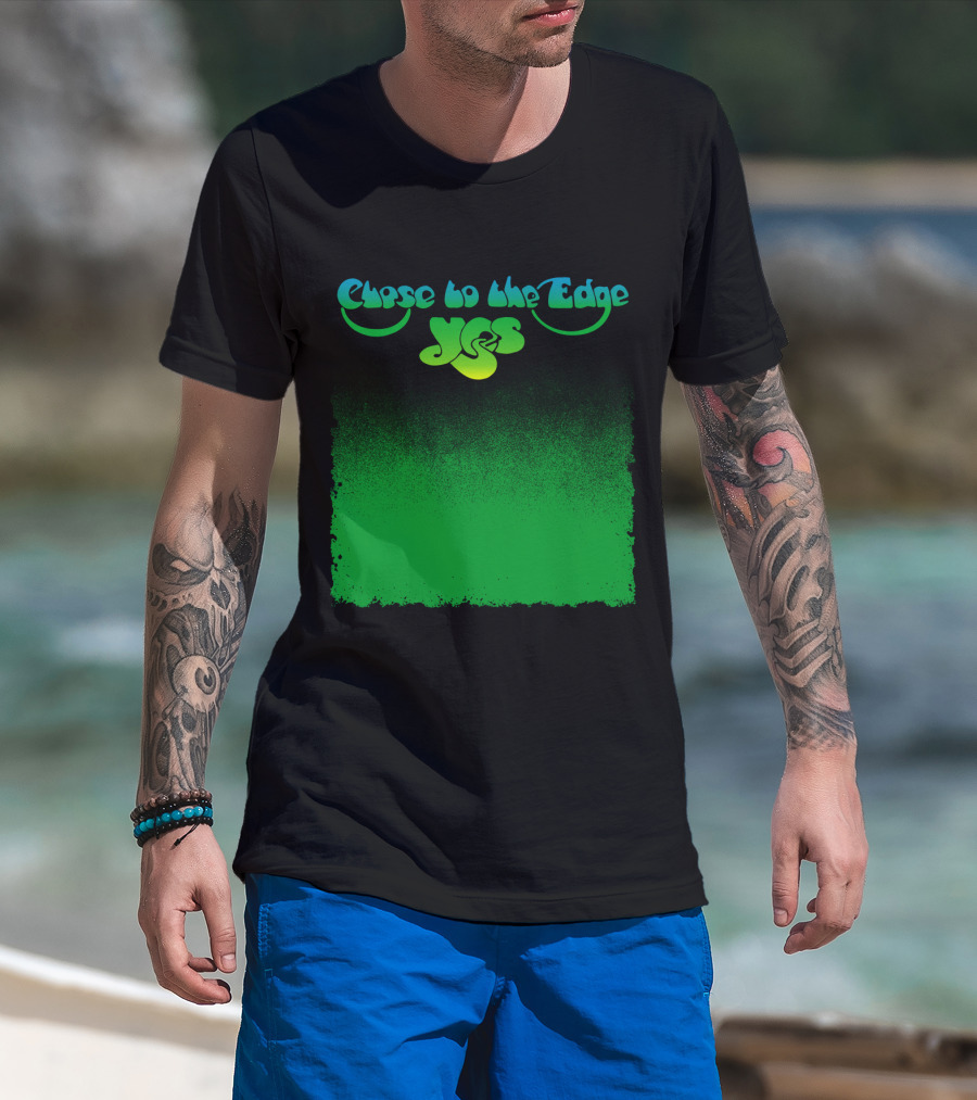 Close To The Edge Yes Logo Green Gradient T-Shirt