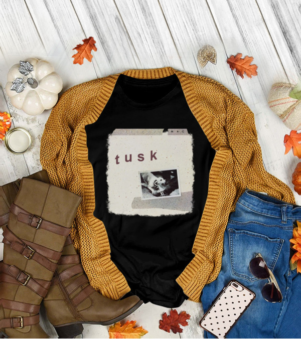 Fleetwood Mac Tusk Album Dog Photo Cover T-Shirt